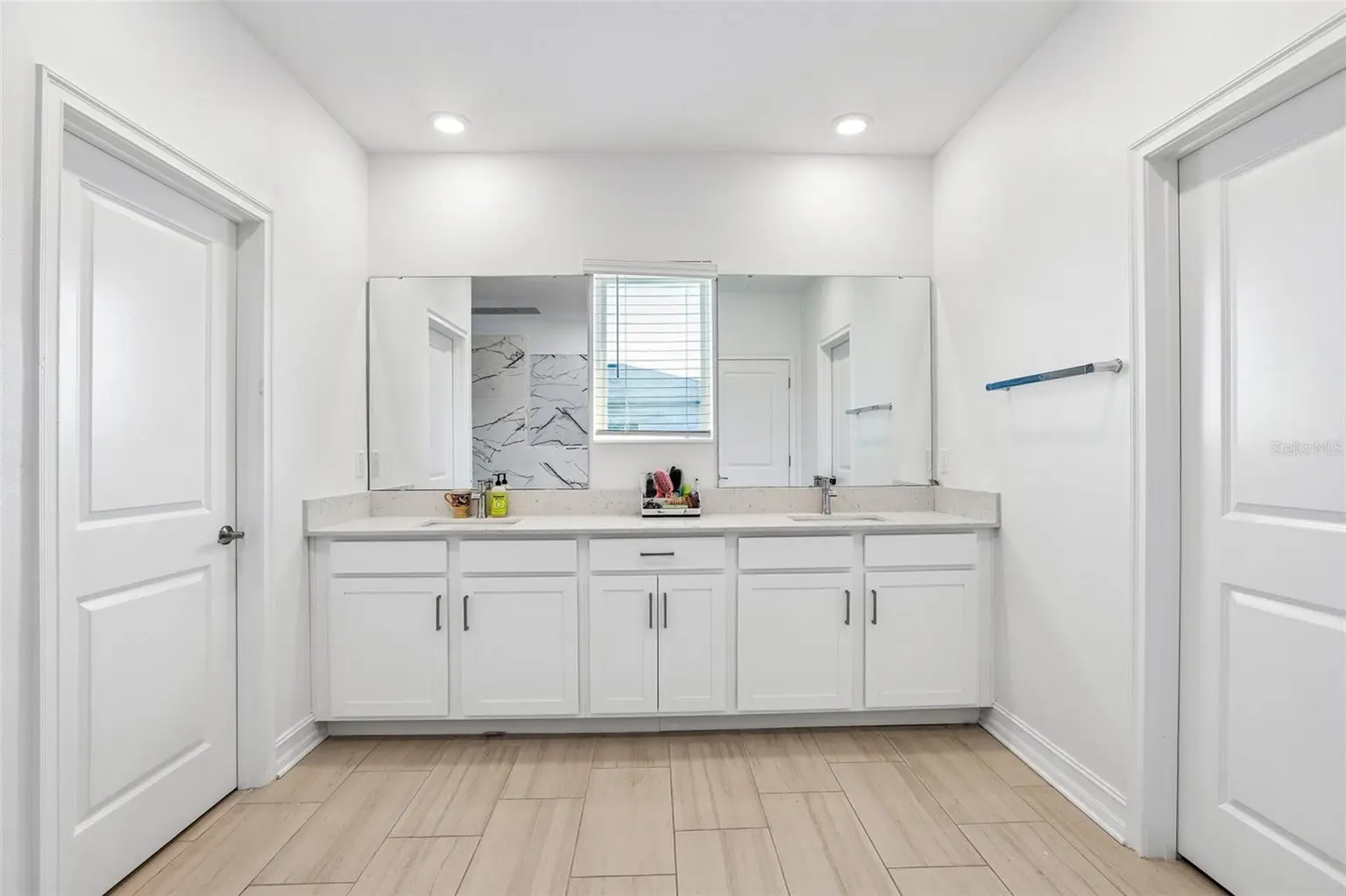 7702 S KISSIMMEE STREET, TAMPA, FL, photo 20 of 36
