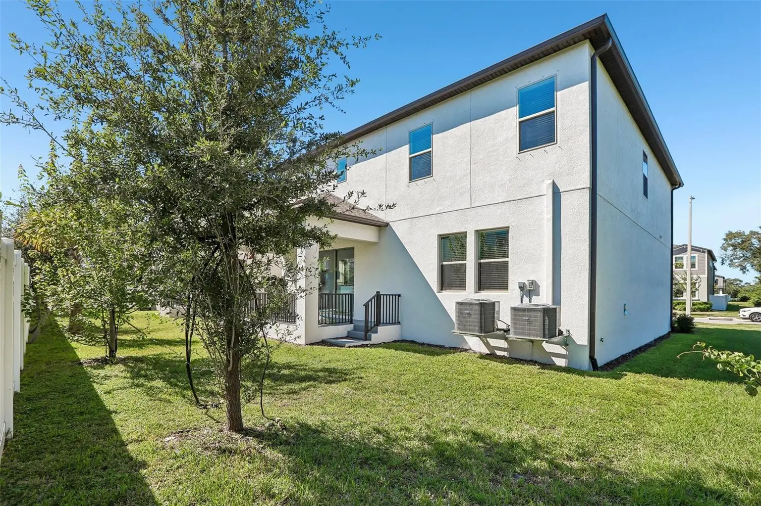 7702 S KISSIMMEE STREET, TAMPA, FL, photo 31 of 36