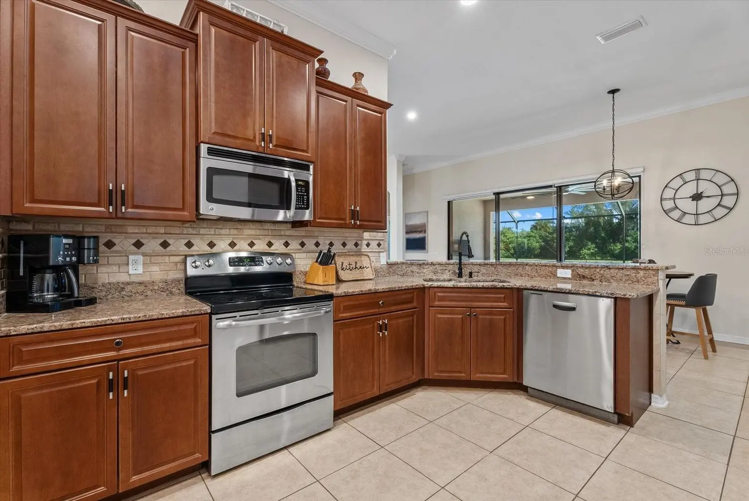 308 STAR SHELL DRIVE, APOLLO BEACH, FL, photo 15 of 67