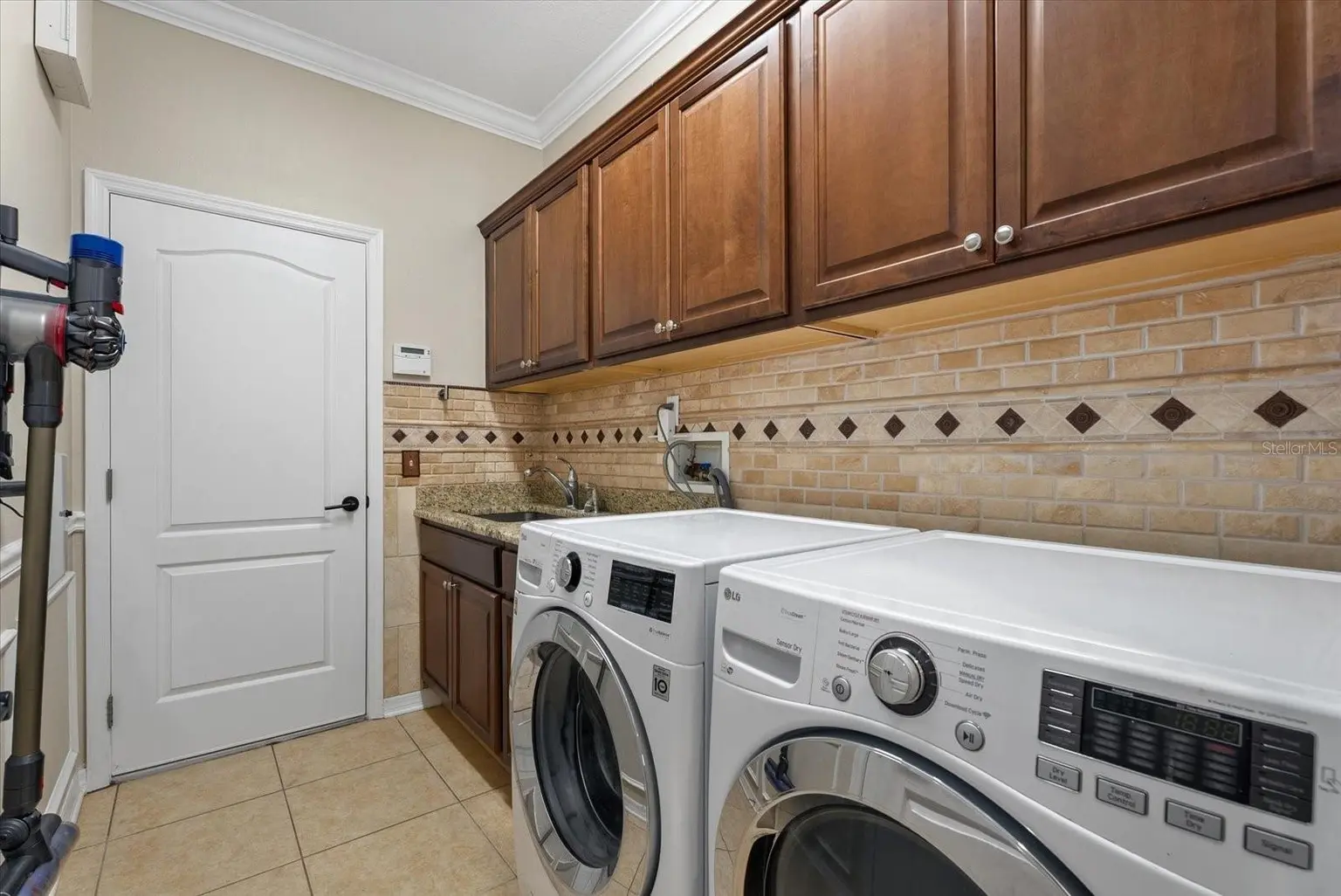 308 STAR SHELL DRIVE, APOLLO BEACH, FL, photo 31 of 67
