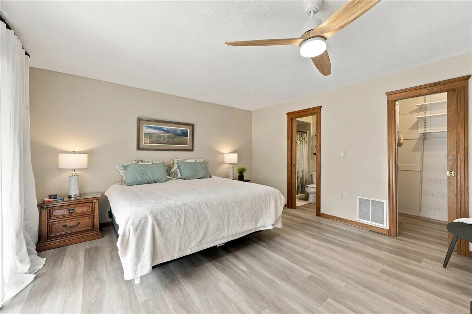 112 PEACOCK CIRCLE, SAFETY HARBOR, FL, photo 22 of 99