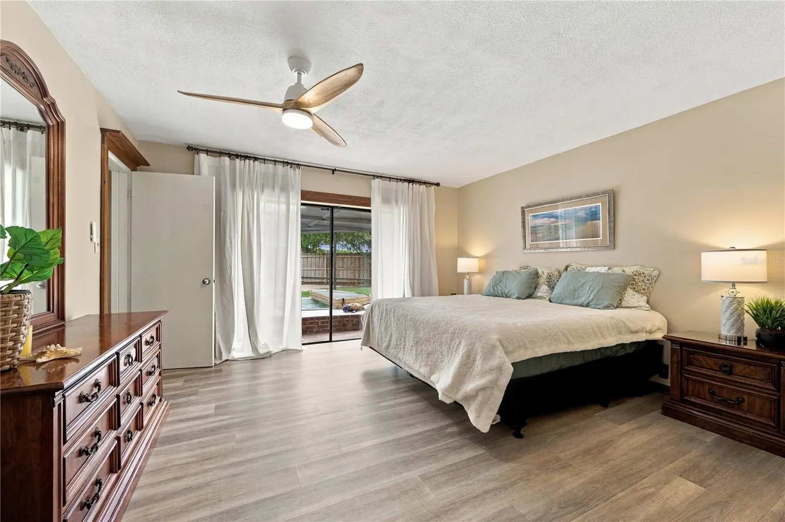112 PEACOCK CIRCLE, SAFETY HARBOR, FL, photo 23 of 99
