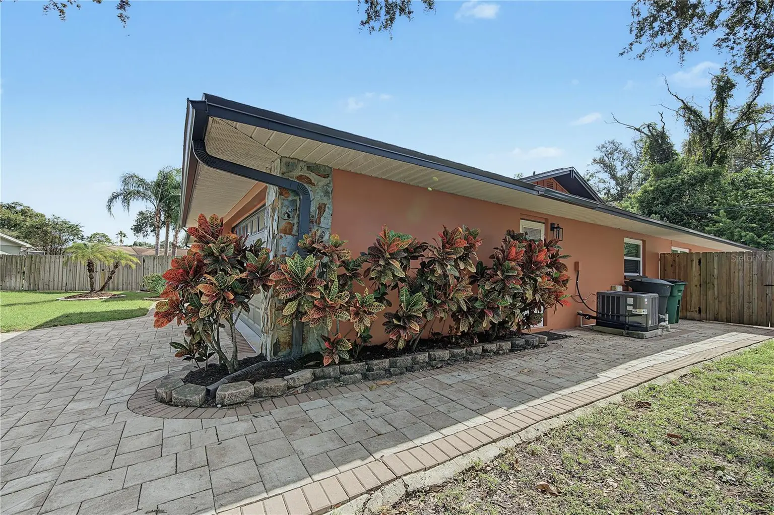 112 PEACOCK CIRCLE, SAFETY HARBOR, FL, photo 43 of 99