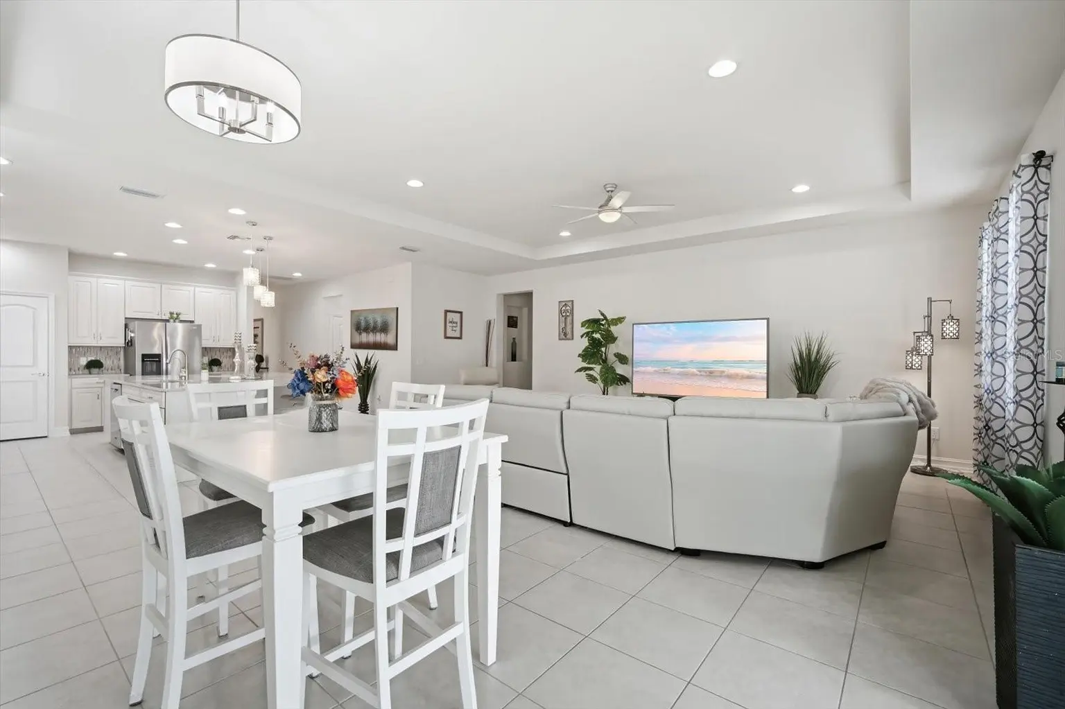 13821 FAIRWAY BUNKER DRIVE, TAMPA, FL, photo 10 of 36