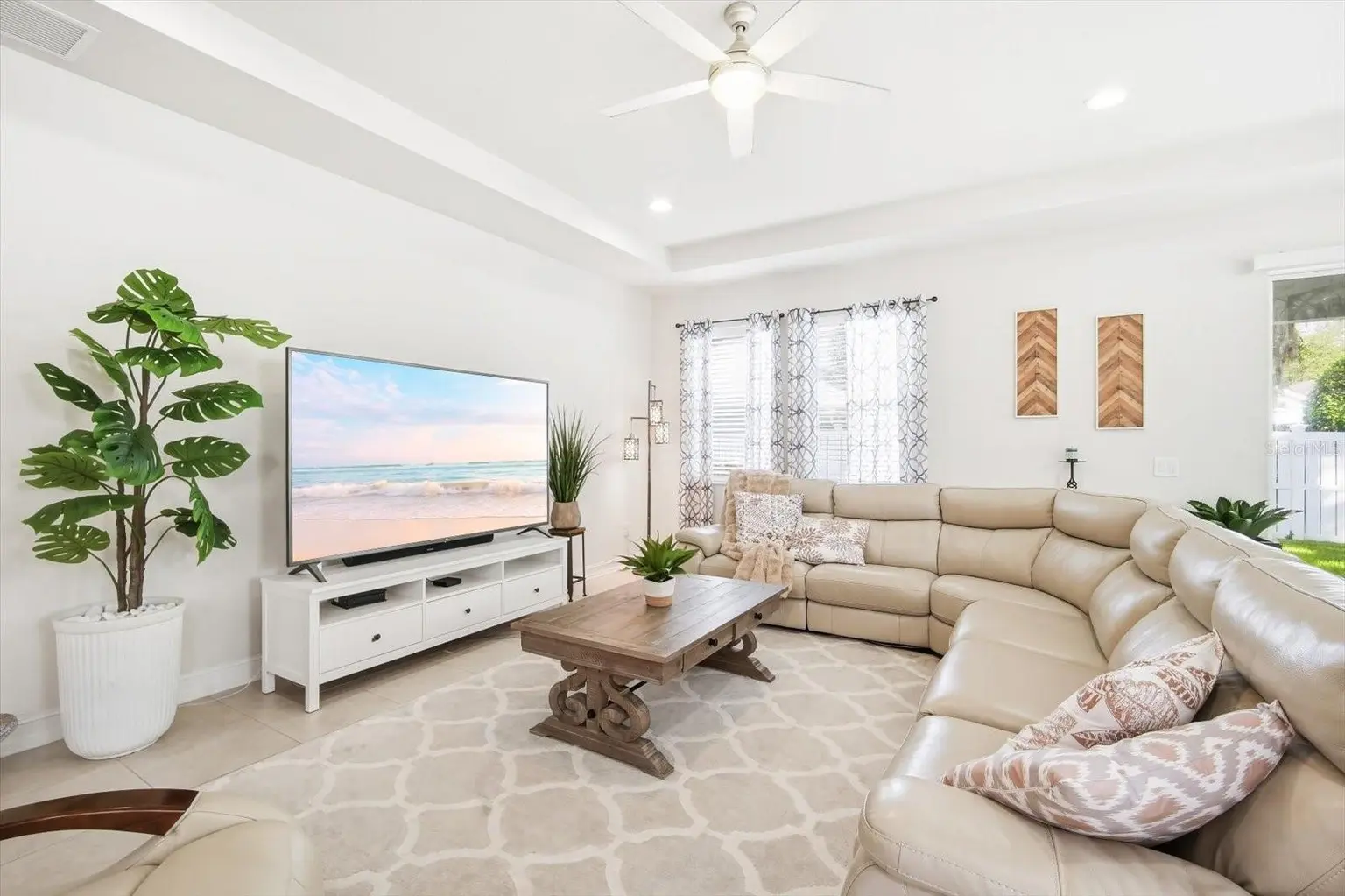 13821 FAIRWAY BUNKER DRIVE, TAMPA, FL, photo 11 of 36