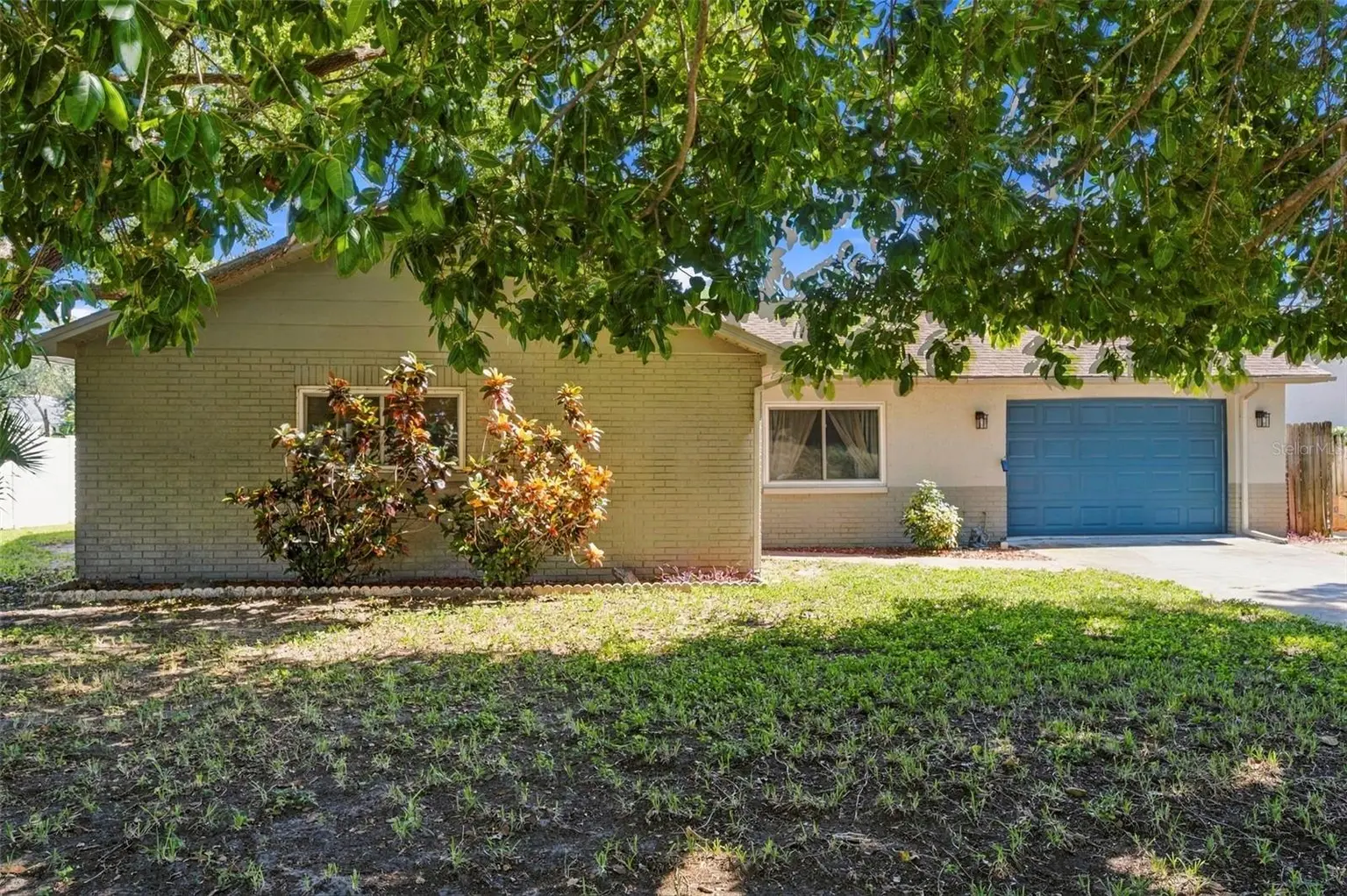 1279 S DISSTON AVENUE, TARPON SPRINGS, FL, photo 6 of 49