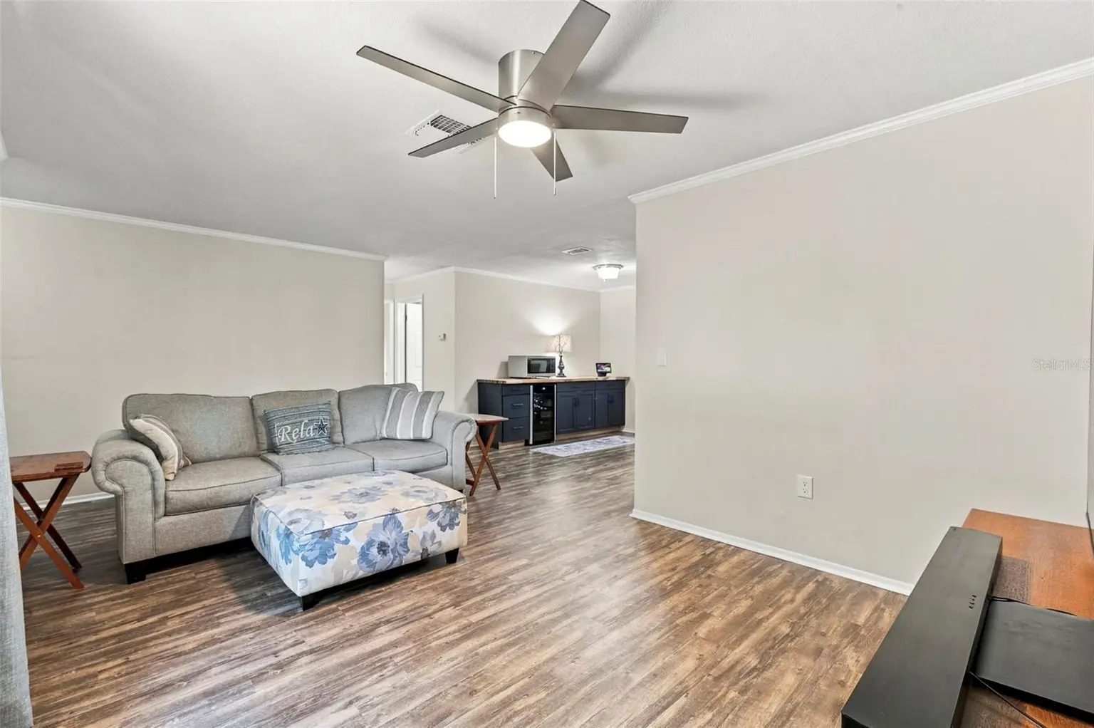 1279 S DISSTON AVENUE, TARPON SPRINGS, FL, photo 9 of 49