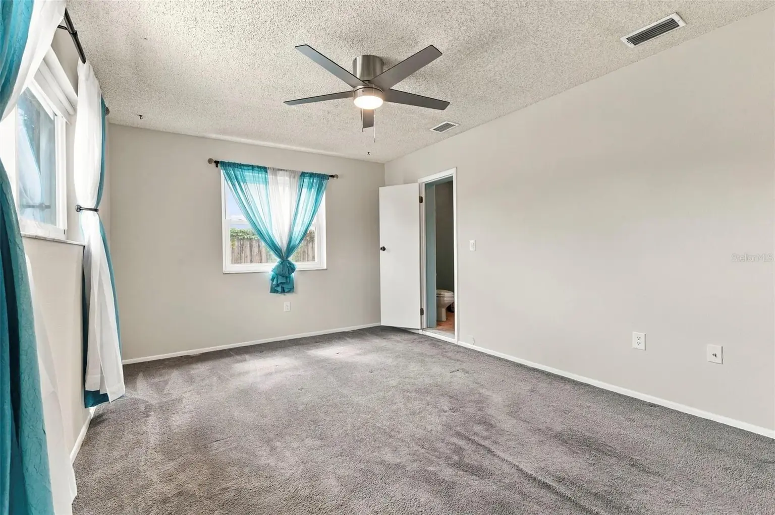 1279 S DISSTON AVENUE, TARPON SPRINGS, FL, photo 30 of 49