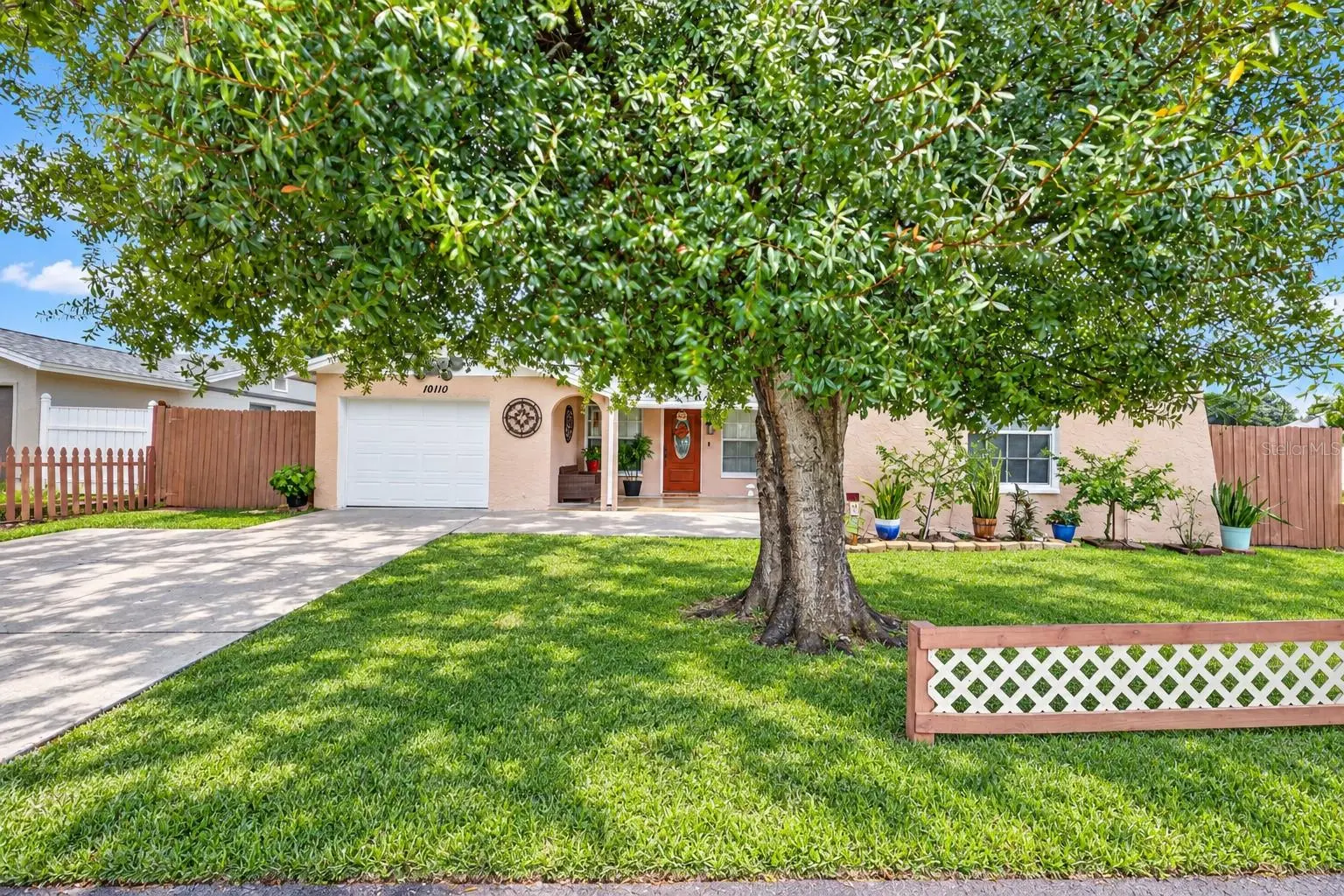 10110 MOORES MILL COURT, TAMPA, FL, photo 2 of 31