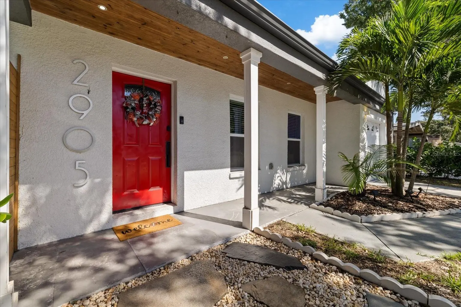 2905 W PAXTON AVENUE, TAMPA, FL, photo 3 of 39