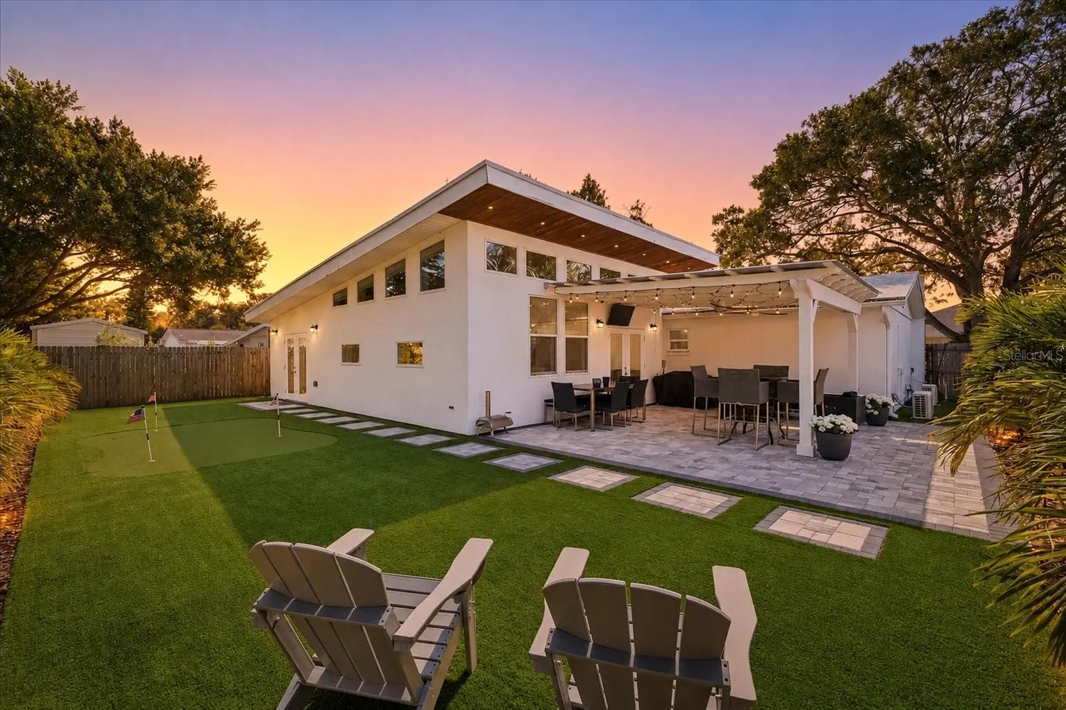 2905 W PAXTON AVENUE, TAMPA, FL, photo 4 of 39