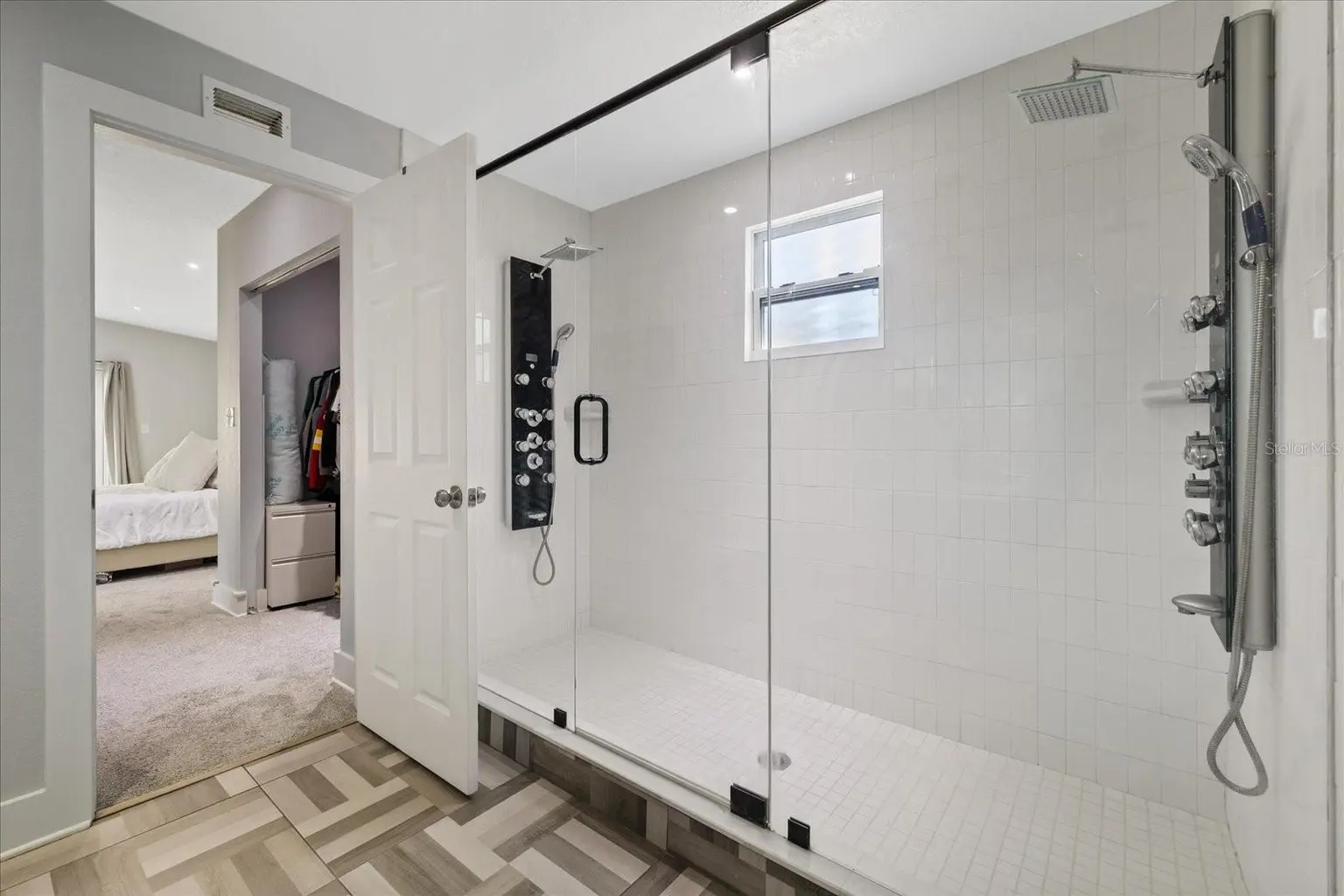 2905 W PAXTON AVENUE, TAMPA, FL, photo 23 of 39