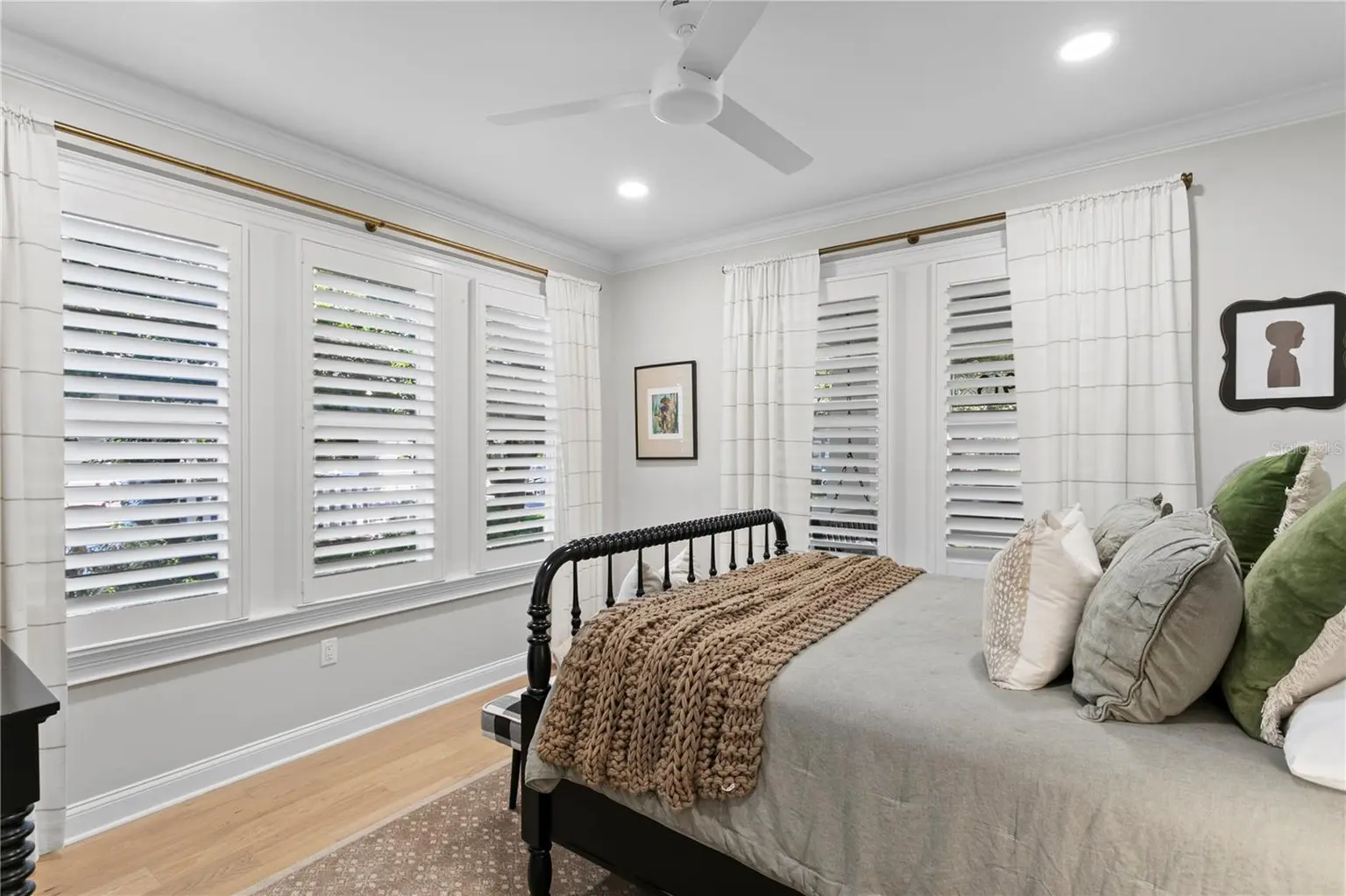 913 S BRUCE STREET, TAMPA, FL, photo 24 of 49