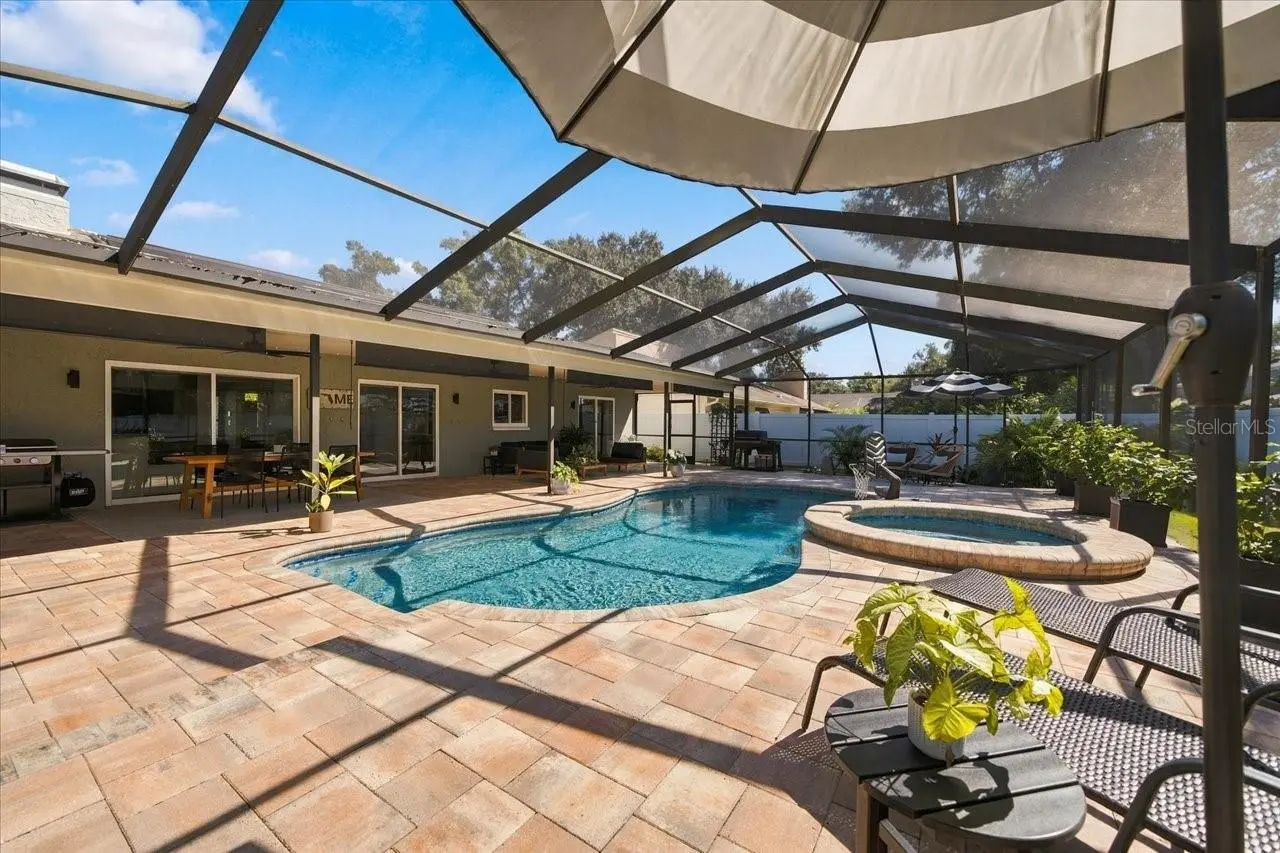13810 LAKE VILLAGE PLACE, TAMPA, FL, photo 4 of 45
