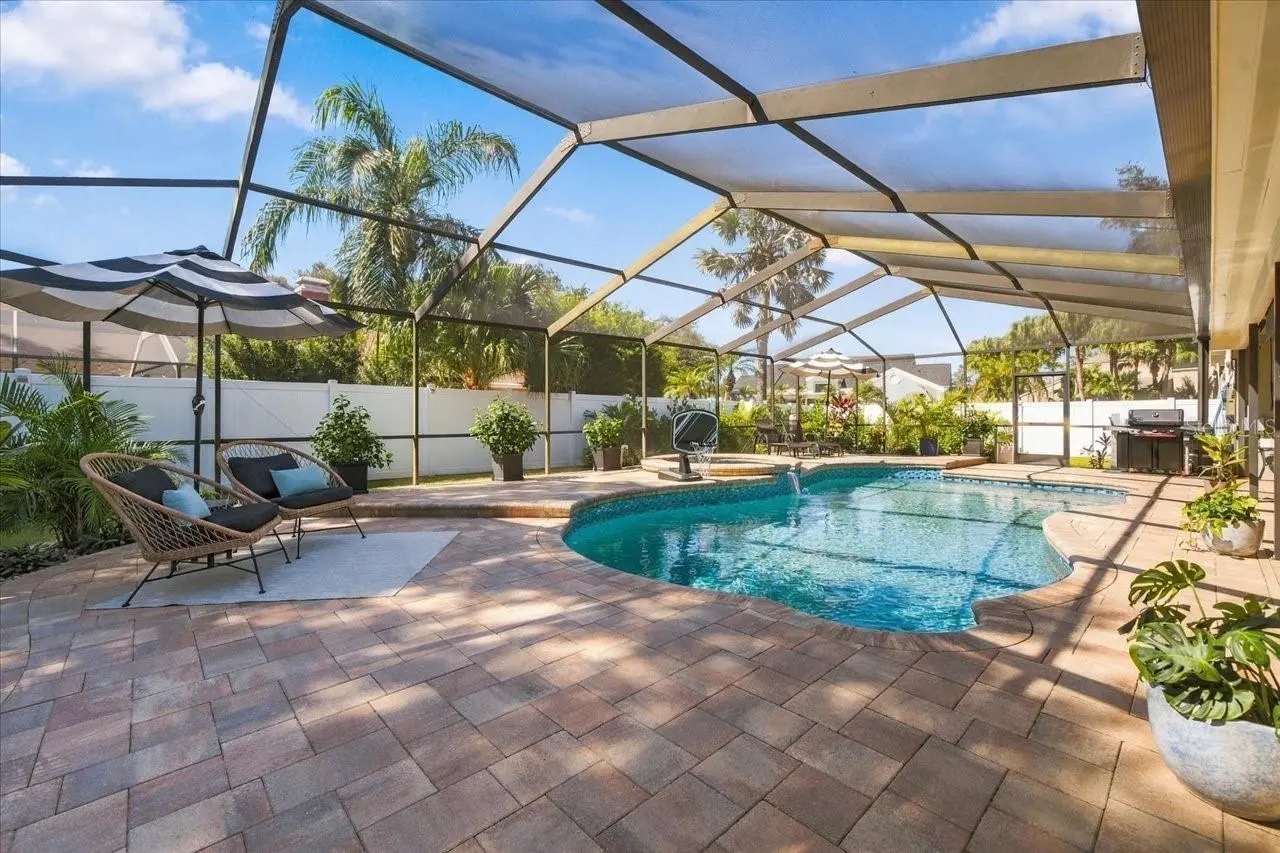 13810 LAKE VILLAGE PLACE, TAMPA, FL, photo 5 of 45