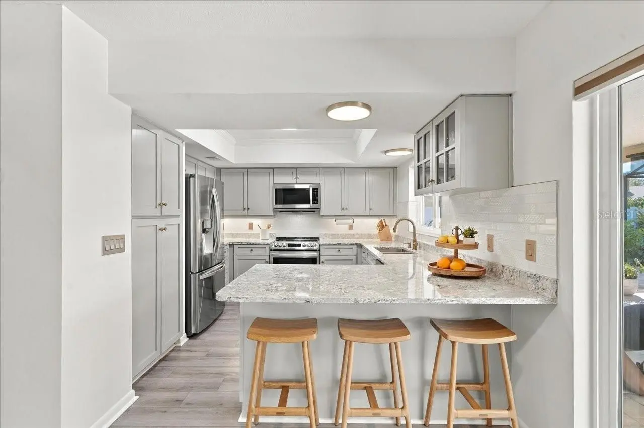13810 LAKE VILLAGE PLACE, TAMPA, FL, photo 13 of 45