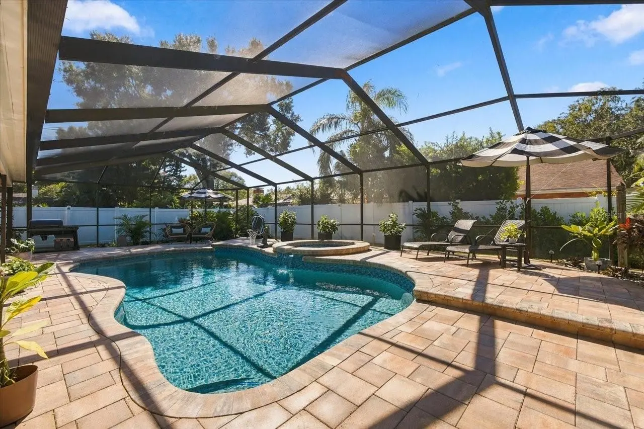 13810 LAKE VILLAGE PLACE, TAMPA, FL, photo 40 of 45