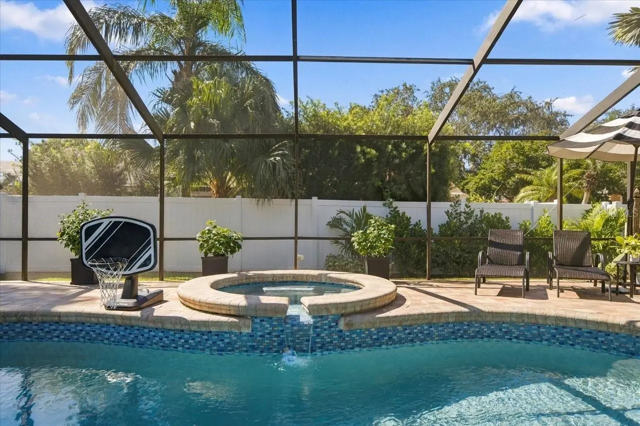 13810 LAKE VILLAGE PLACE, TAMPA, FL, photo 43 of 45