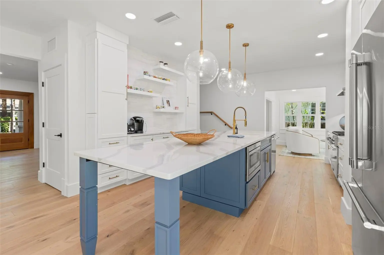 816 15TH AVENUE NE, ST PETERSBURG, FL, photo 18 of 80