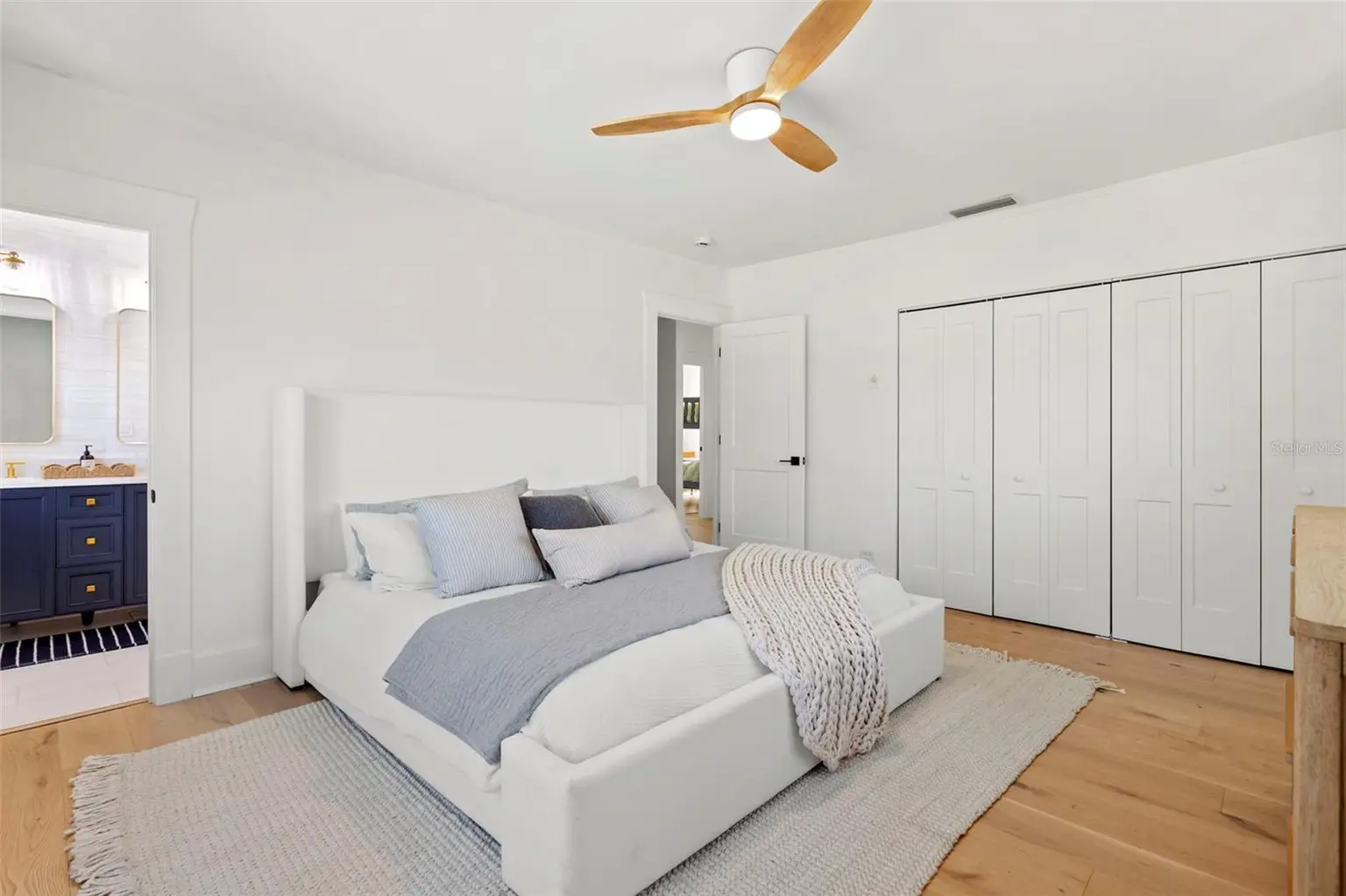816 15TH AVENUE NE, ST PETERSBURG, FL, photo 41 of 80