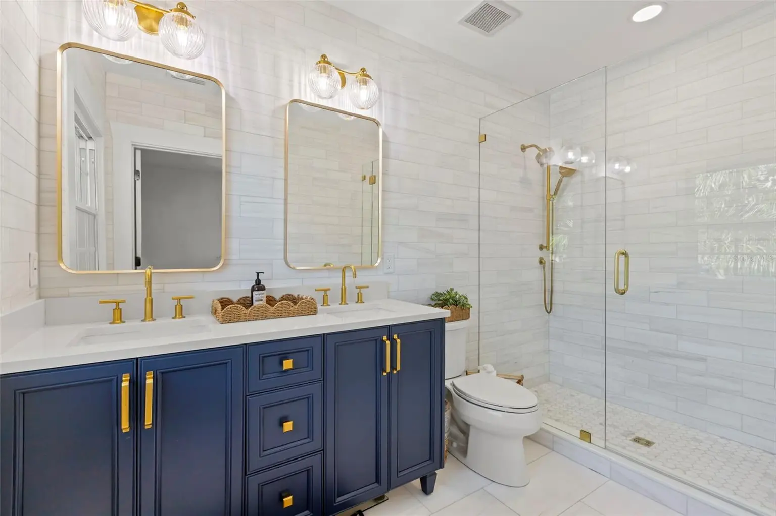 816 15TH AVENUE NE, ST PETERSBURG, FL, photo 42 of 80