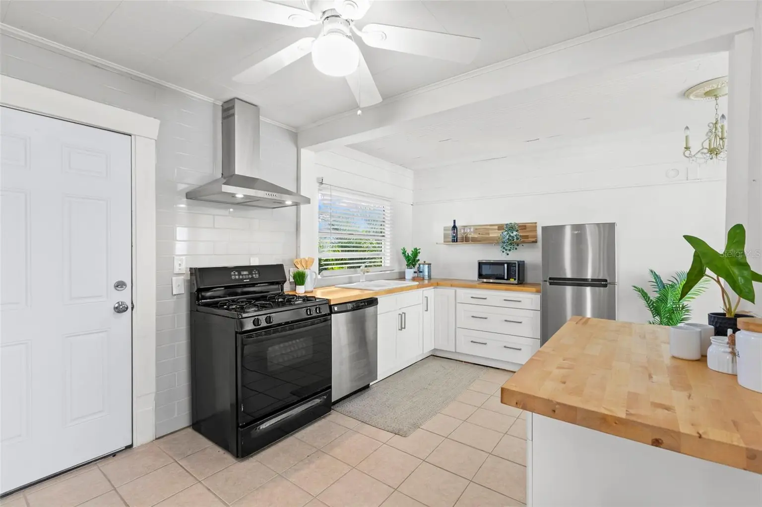 816 15TH AVENUE NE, ST PETERSBURG, FL, photo 57 of 80