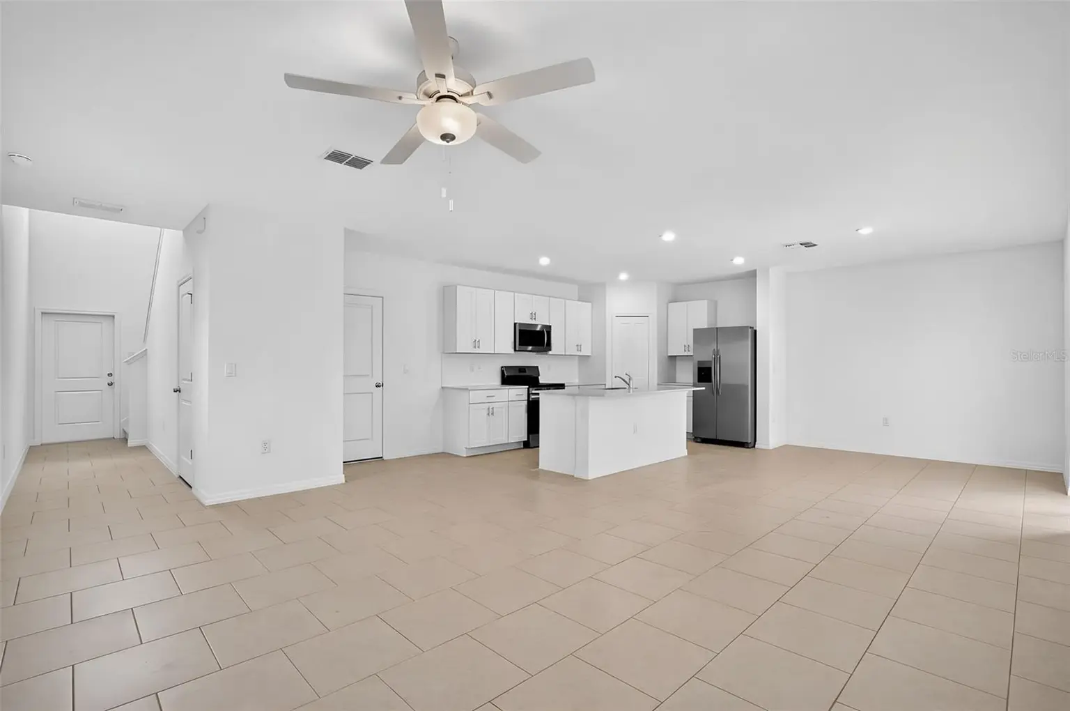 18051 MELLON STREET, PARRISH, FL, photo 5 of 17