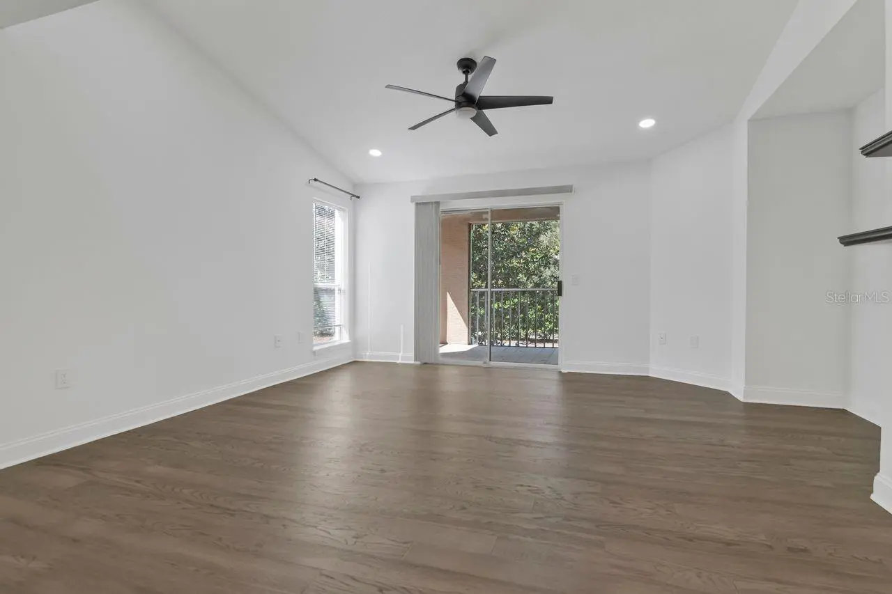 9481 HIGHLAND OAK DR. #514, TAMPA, FL, photo 4 of 30