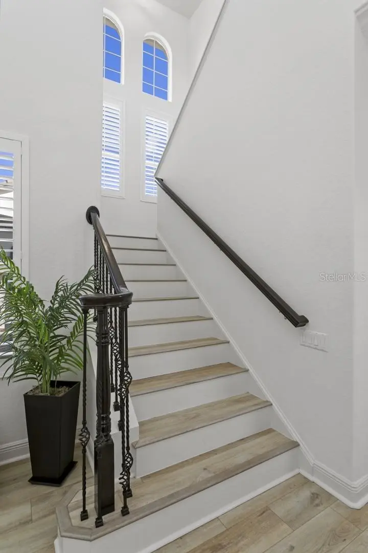 6123 YEATS MANOR DRIVE, TAMPA, FL, photo 28 of 52
