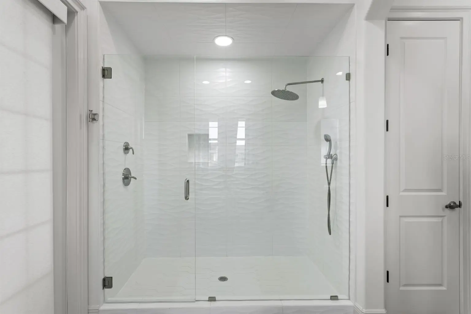 6123 YEATS MANOR DRIVE, TAMPA, FL, photo 46 of 52