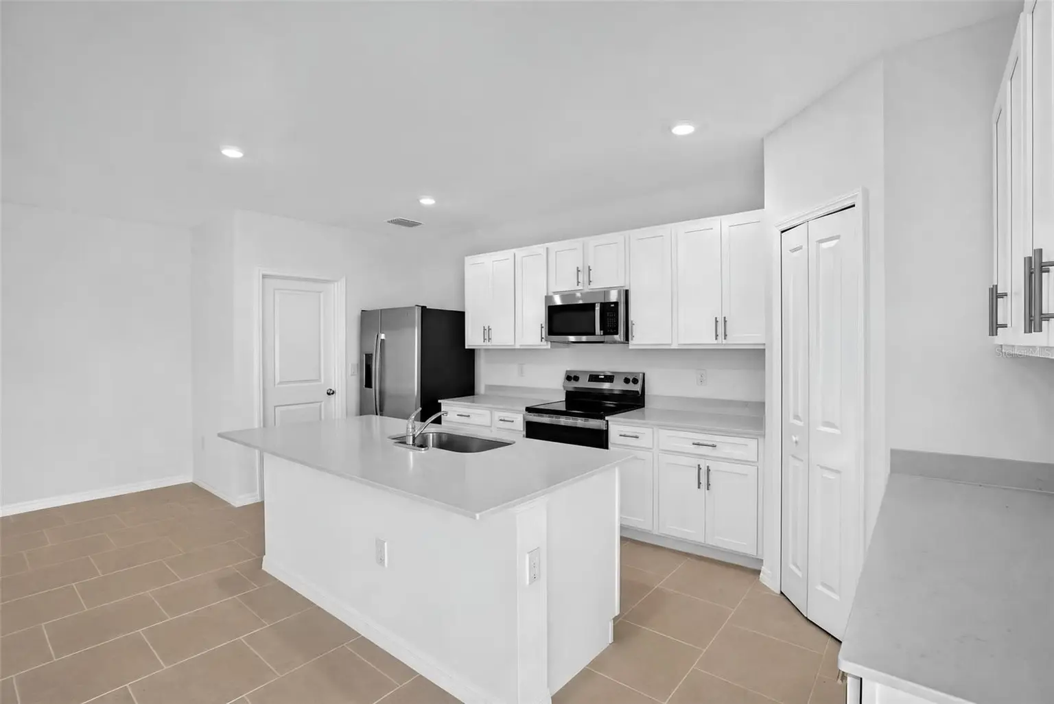 18111 MELLON STREET, PARRISH, FL, photo 7 of 19