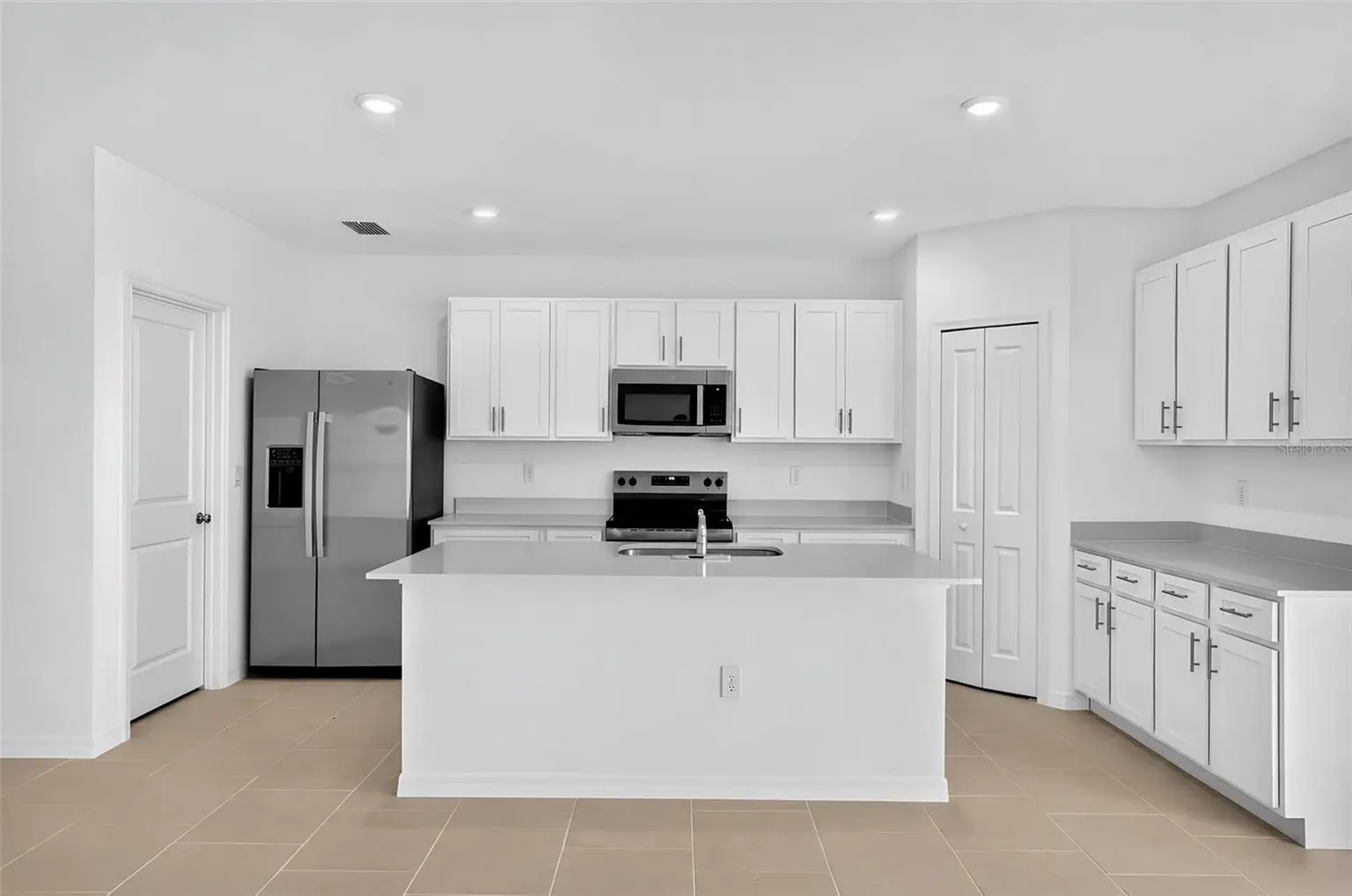 18111 MELLON STREET, PARRISH, FL, photo 8 of 19