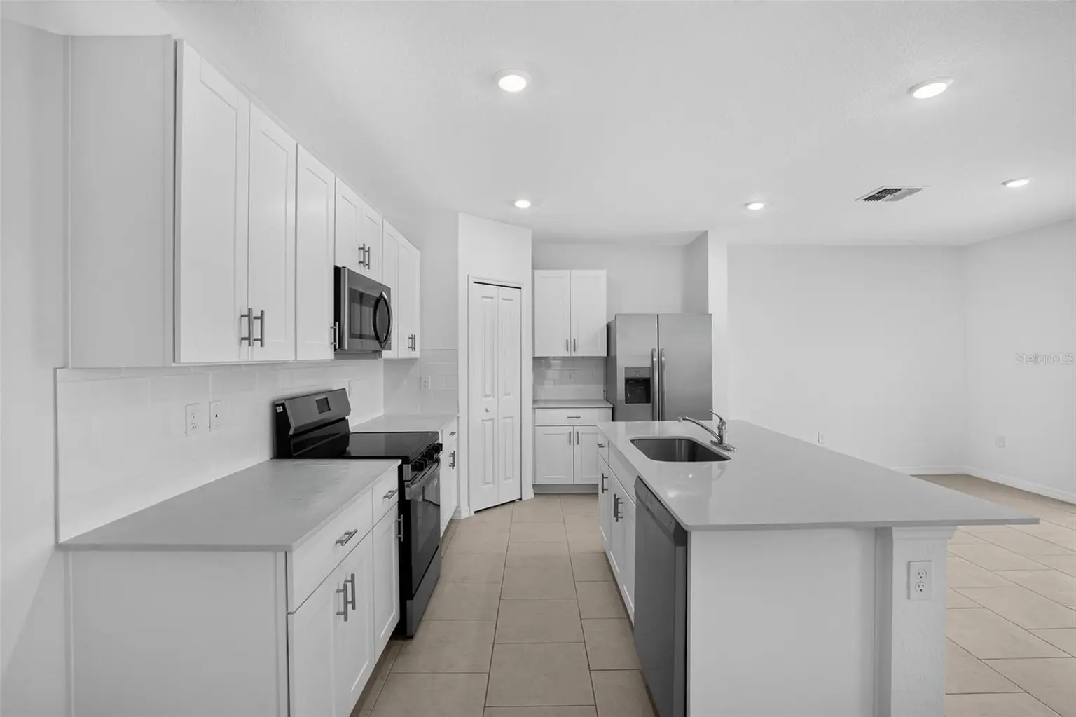 18127 MELLON STREET, PARRISH, FL, photo 7 of 19