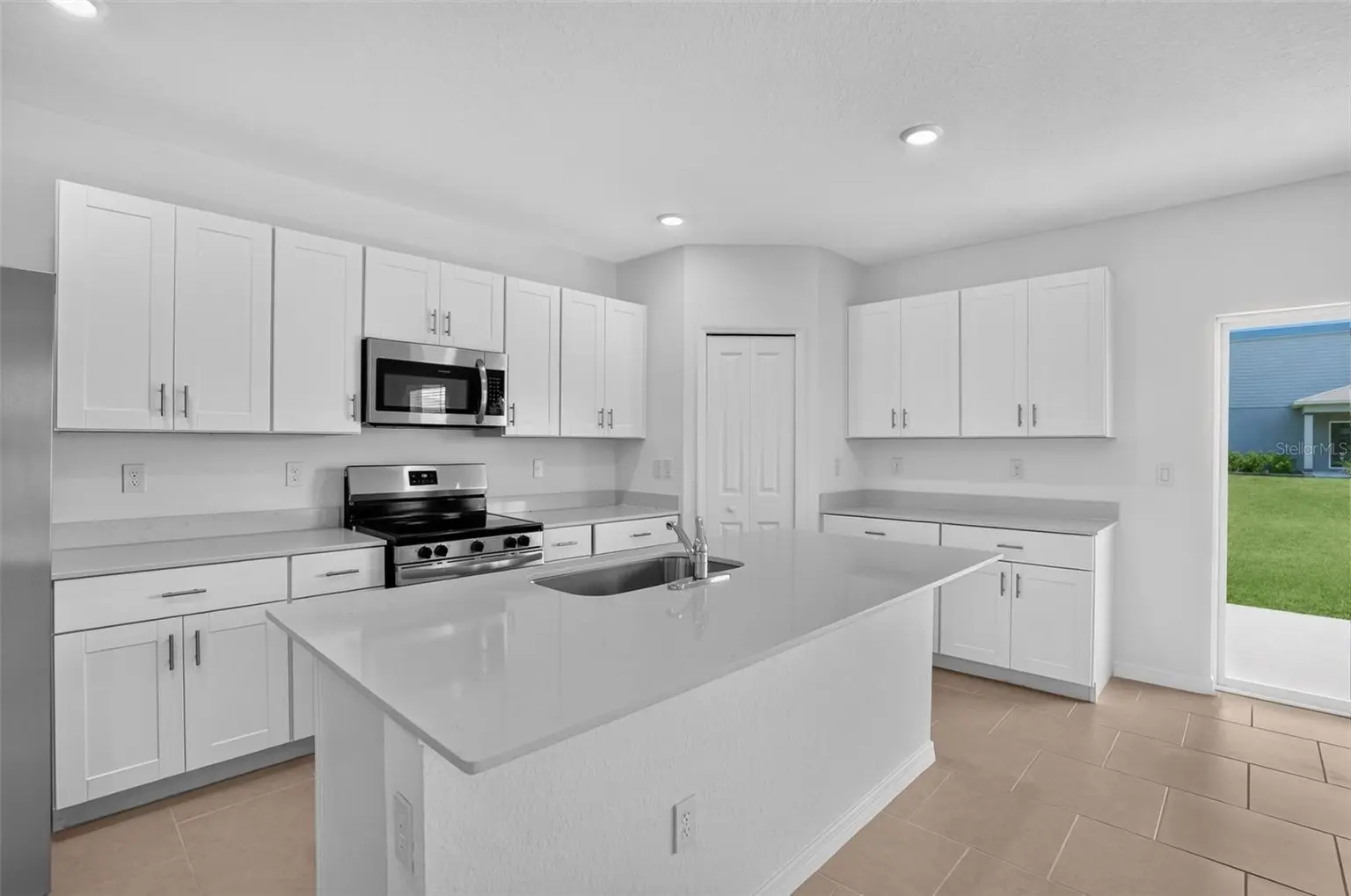 3518 AMBERSWEET CROSSING, PARRISH, FL, photo 10 of 32