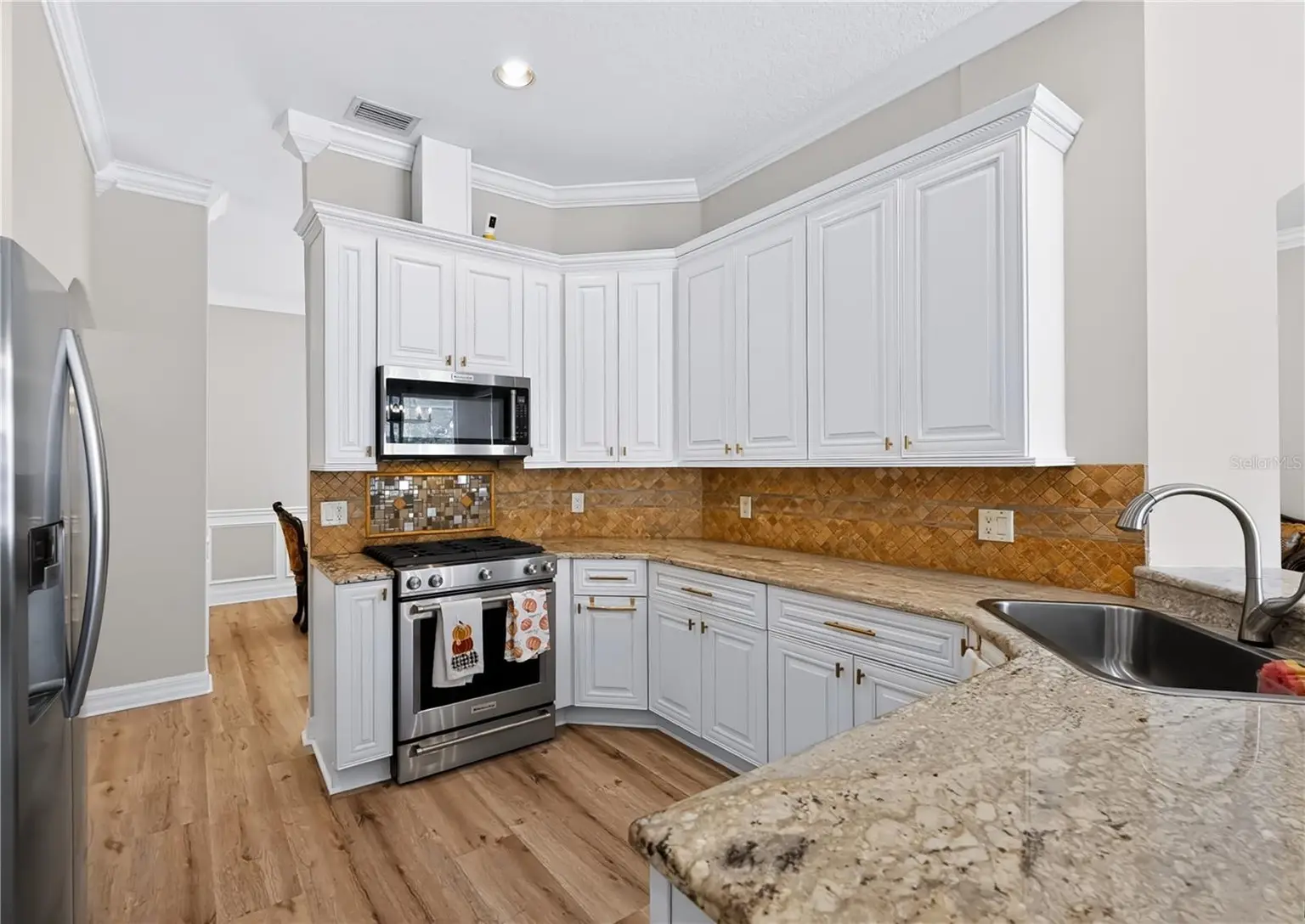 12541 LEATHERLEAF DRIVE, TAMPA, FL, photo 13 of 38