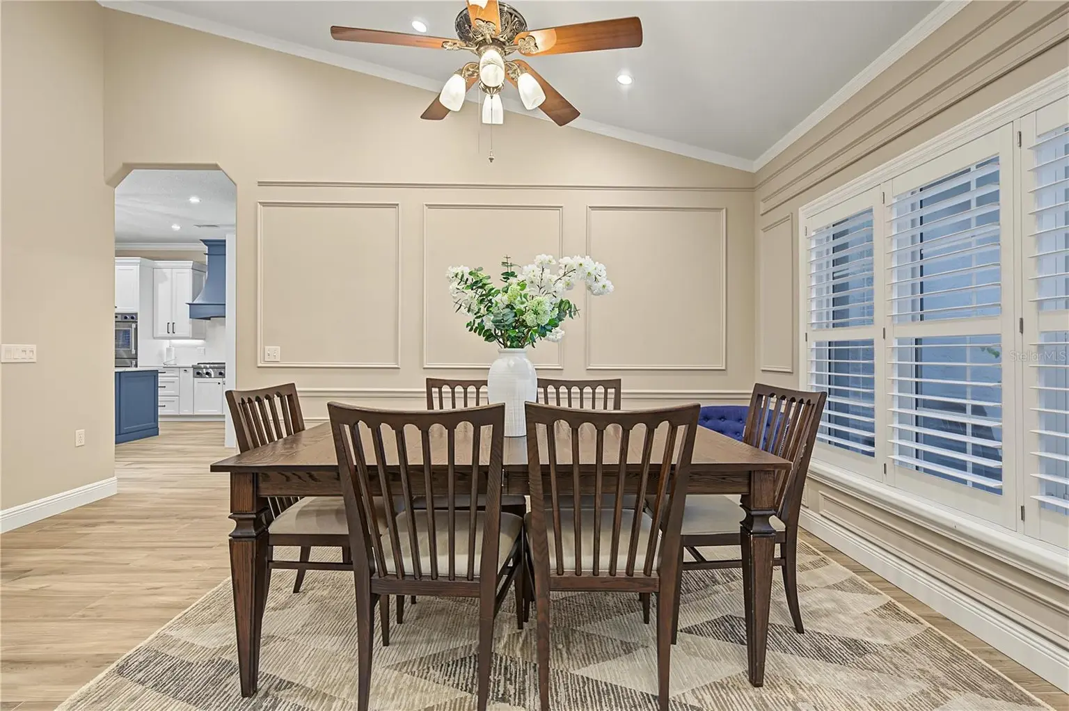 5644 GLENCREST BOULEVARD, TAMPA, FL, photo 11 of 54