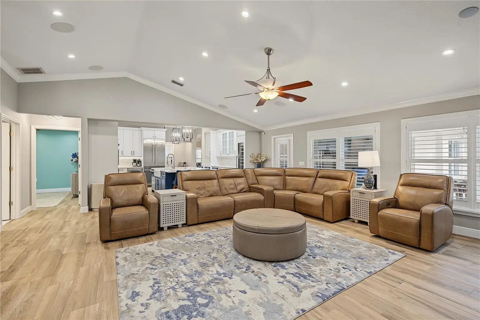 5644 GLENCREST BOULEVARD, TAMPA, FL, photo 22 of 54