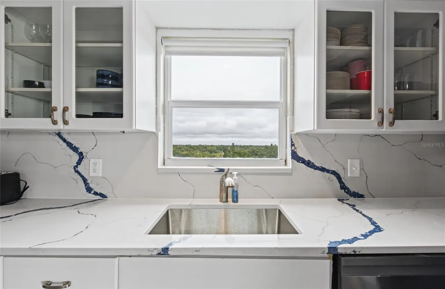 700 BEACH DRIVE NE #701, ST PETERSBURG, FL, photo 18 of 57