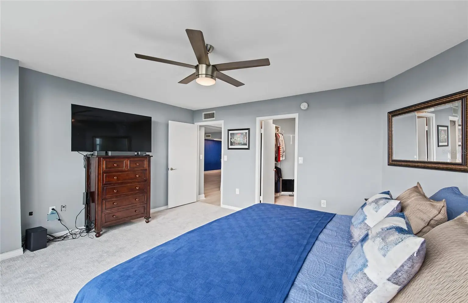 700 BEACH DRIVE NE #701, ST PETERSBURG, FL, photo 24 of 57