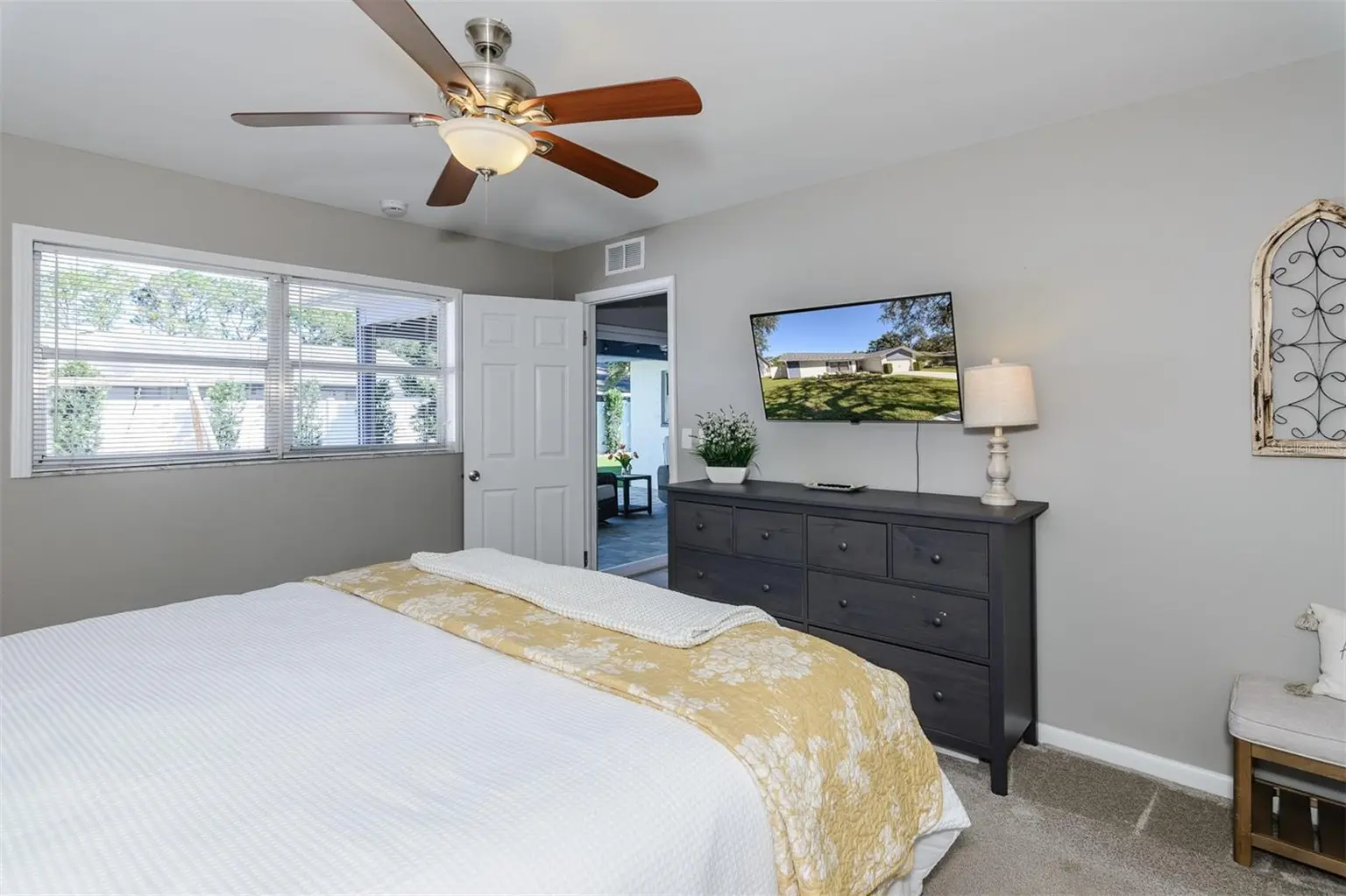 57 HARBOR OAKS CIRCLE, SAFETY HARBOR, FL, photo 21 of 45