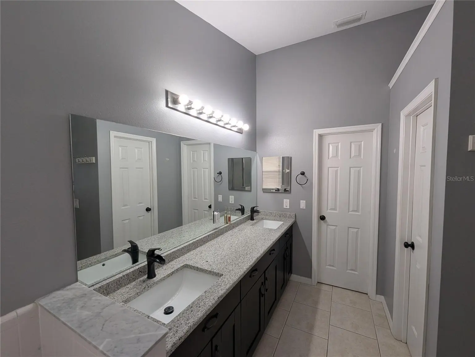 6907 FREEPORT ROAD, RIVERVIEW, FL, photo 33 of 47
