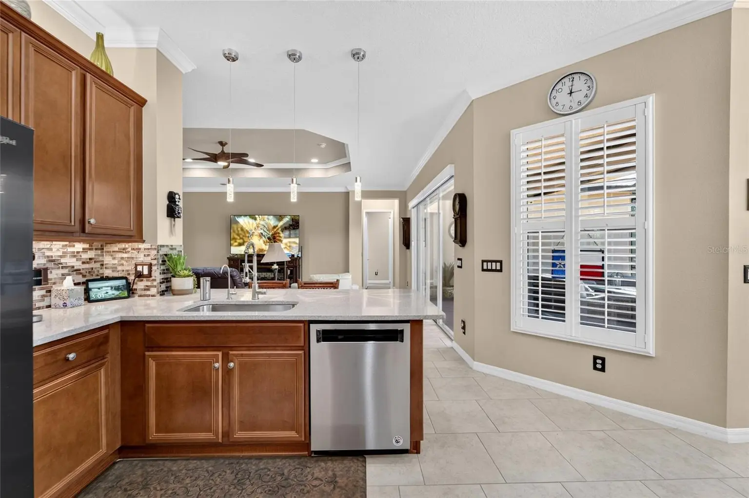 16301 GARNET GLEN PLACE, WIMAUMA, FL, photo 12 of 87