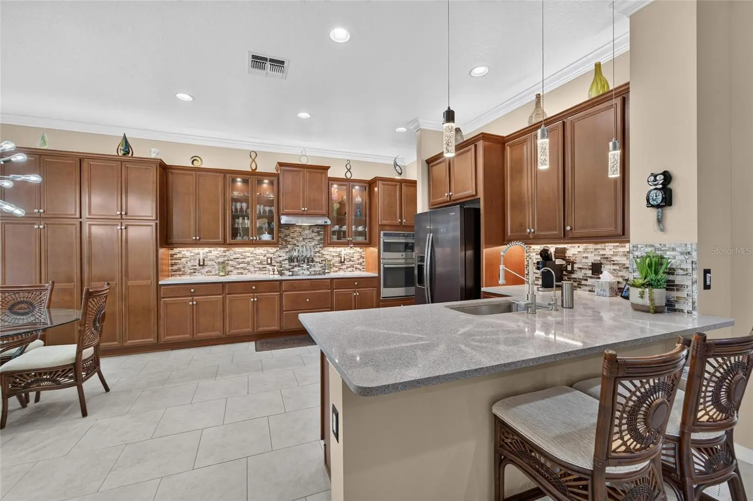 16301 GARNET GLEN PLACE, WIMAUMA, FL, photo 18 of 87
