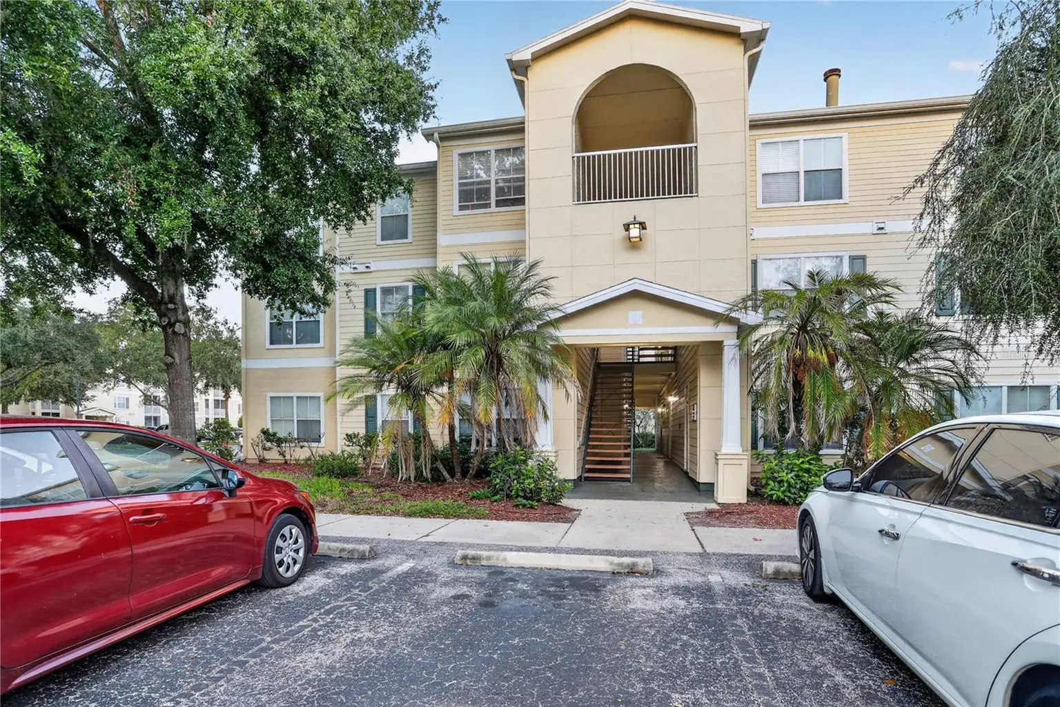 18119 BRIDLE BIT LANE #18119, TAMPA, FL, photo 2 of 21