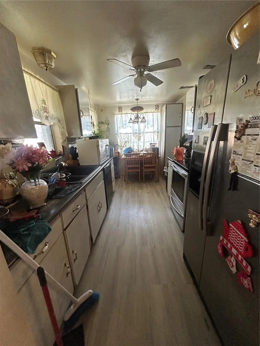 8906 PEPPERMILL COURT, TAMPA, FL, photo 14 of 20
