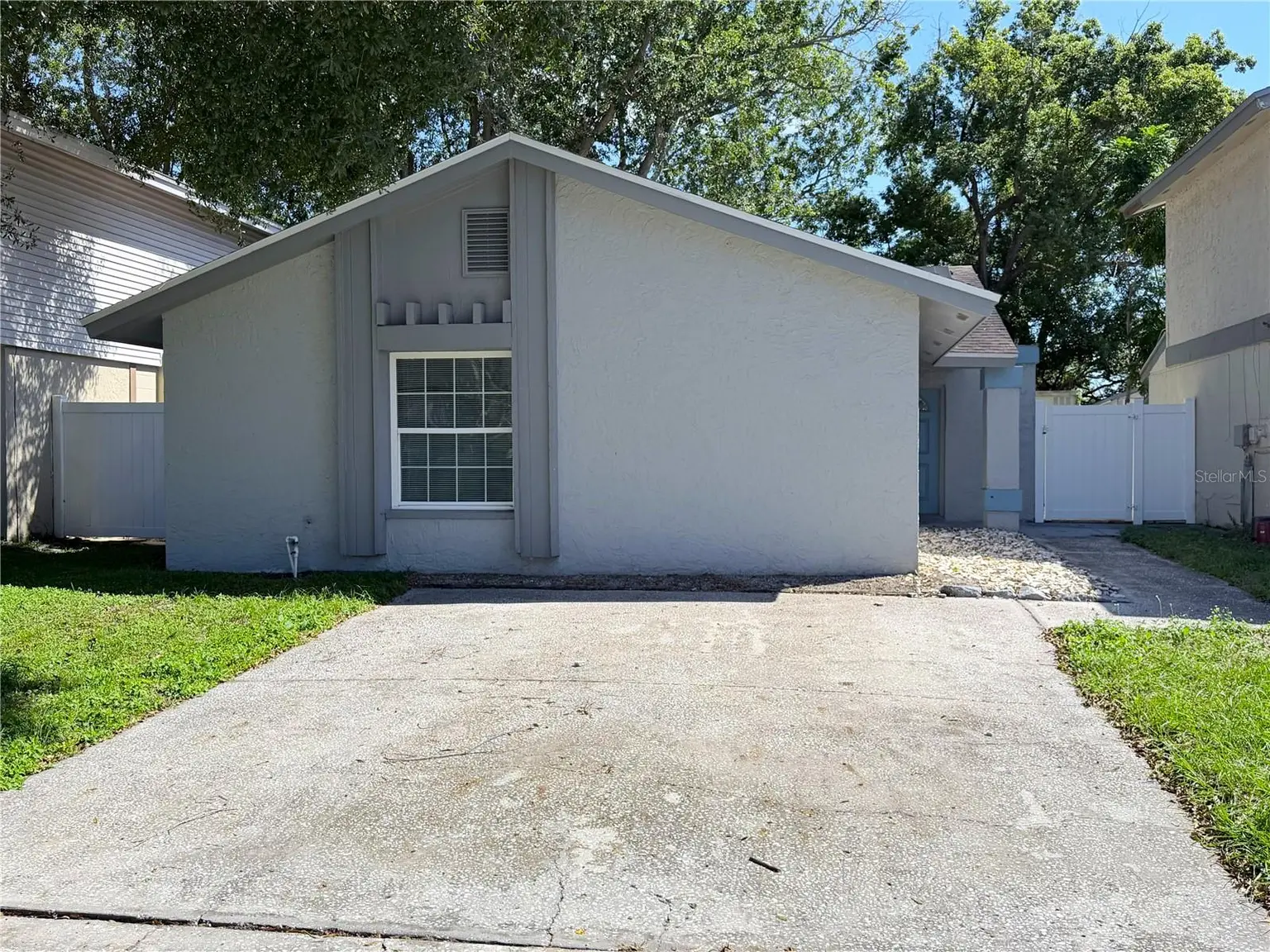 10309 PARKCREST DRIVE, TAMPA, FL, photo 3 of 20