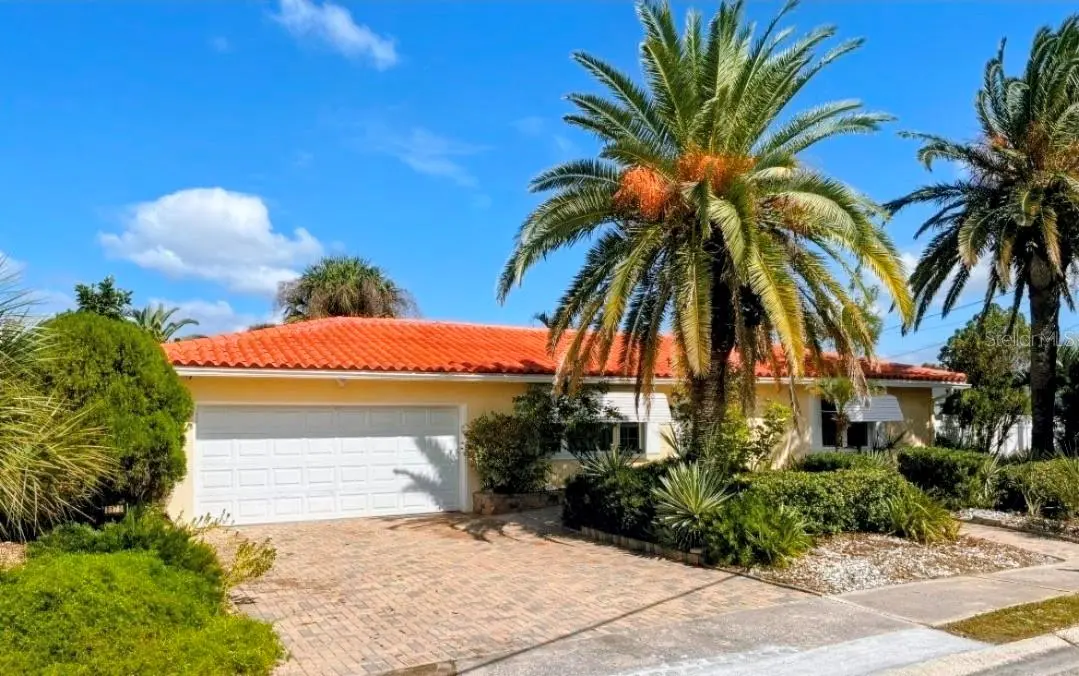 8175 GULF BOULEVARD, ST PETE BEACH, FL, photo 3 of 30