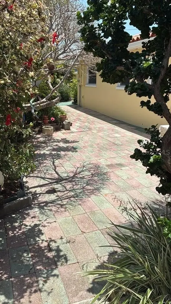 8175 GULF BOULEVARD, ST PETE BEACH, FL, photo 11 of 30