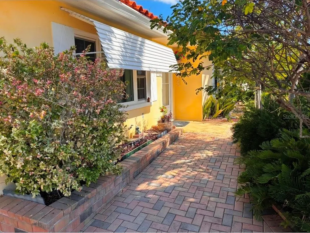 8175 GULF BOULEVARD, ST PETE BEACH, FL, photo 15 of 30