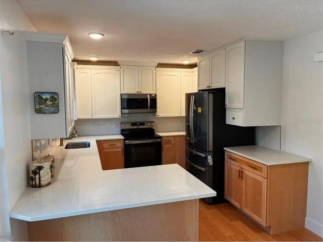 8175 GULF BOULEVARD, ST PETE BEACH, FL, photo 22 of 30
